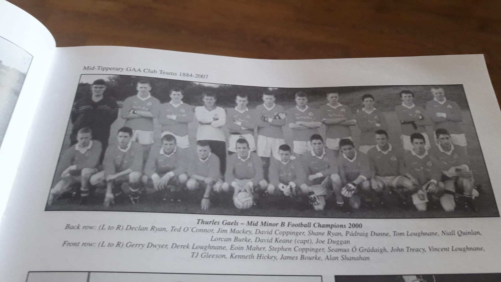 Thurles Gaels - Mid Minor B Football Champions 2000